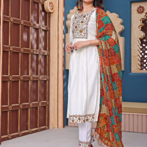 White Roman Silk Embroidered Kurta Pant Dupatta Set for Women – Shobhrath Exclusive
