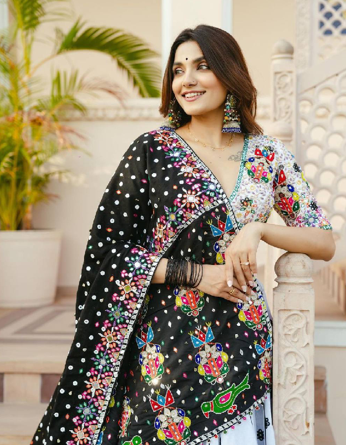 Traditional Gujarati Embroidered Lehenga Set with Vibrant Folk Motifs